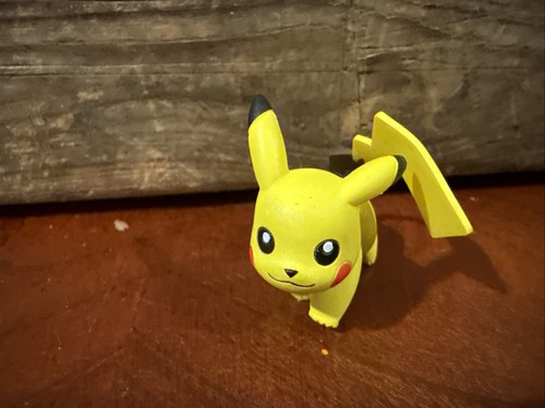 Figurina pikachu pokémon - figurina,