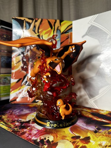 Charizard charmeleon - charizard,