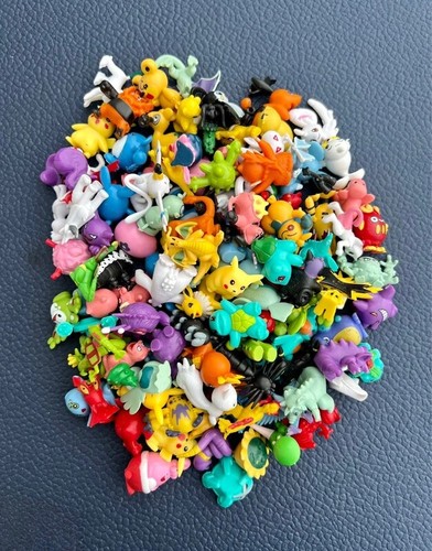 Pokemon figurines avec - 48,